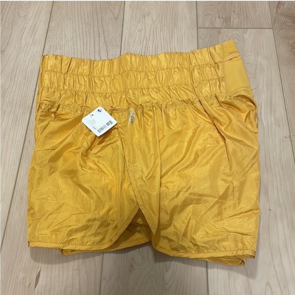Free People FP Movement The Way Home Shorts, Varsity Gold, sz L - Picture 8 of 14